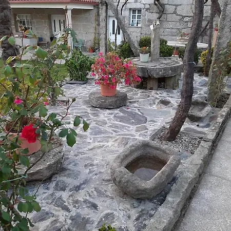 Os Areeiros & Bodega * Santa Cristina De Cobres