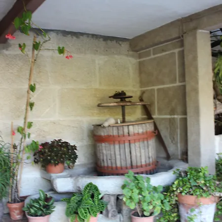 Os Areeiros & Bodega Séjour à la campagne *