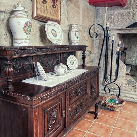 Os Areeiros & Bodega Casa rural