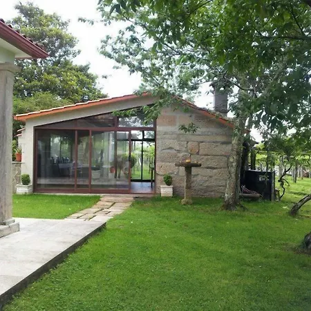 Os Areeiros & Bodega Séjour à la campagne Santa Cristina De Cobres