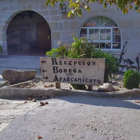 Os Areeiros & Bodega *