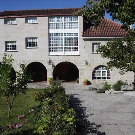 Os Areeiros & Bodega Hétvégi ház *