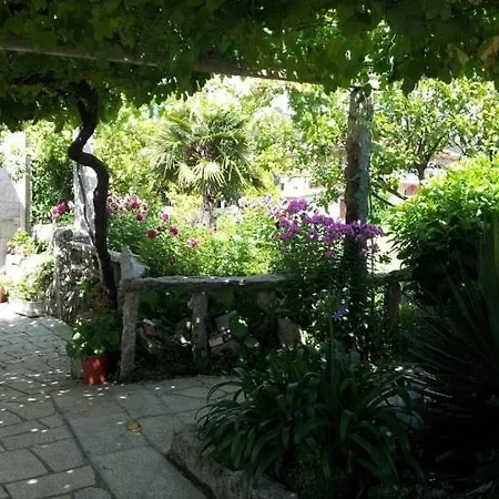 Casa rural Os Areeiros & Bodega