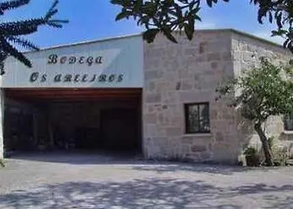 Os Areeiros & Bodega * Santa Cristina De Cobres