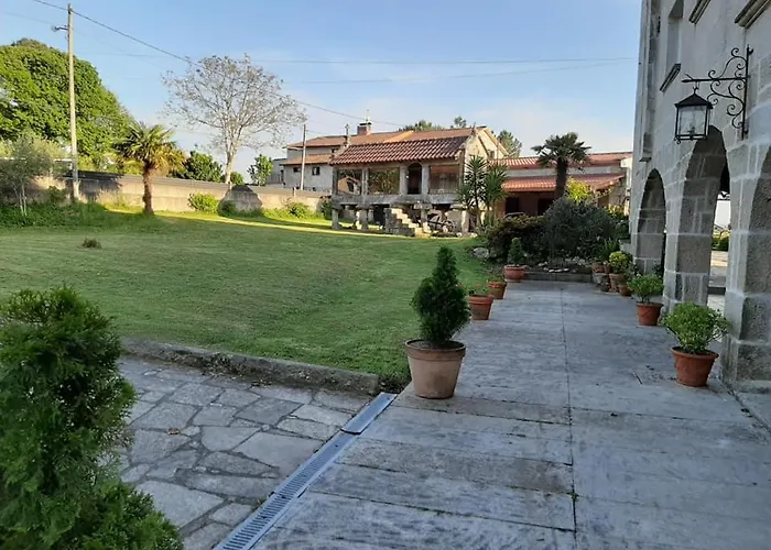 Os Areeiros & Bodega Séjour à la campagne Santa Cristina De Cobres
